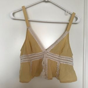 Yellow crop too tank